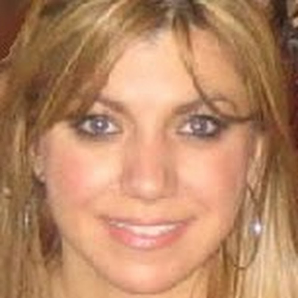 Meet your Posher, Yalda